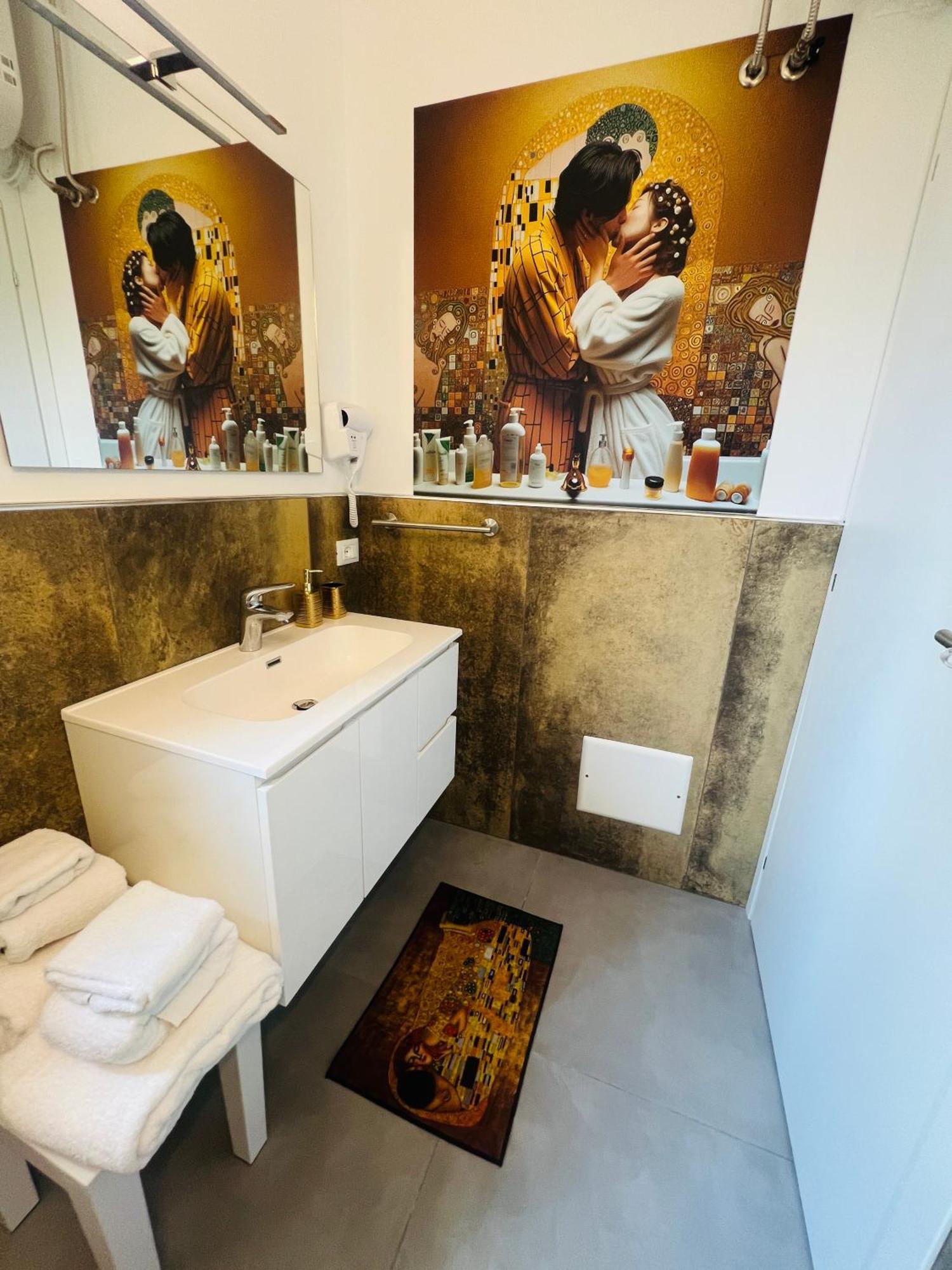 B&B Rifugio Degli Artisti - Themed Rooms Monzambano Esterno foto
