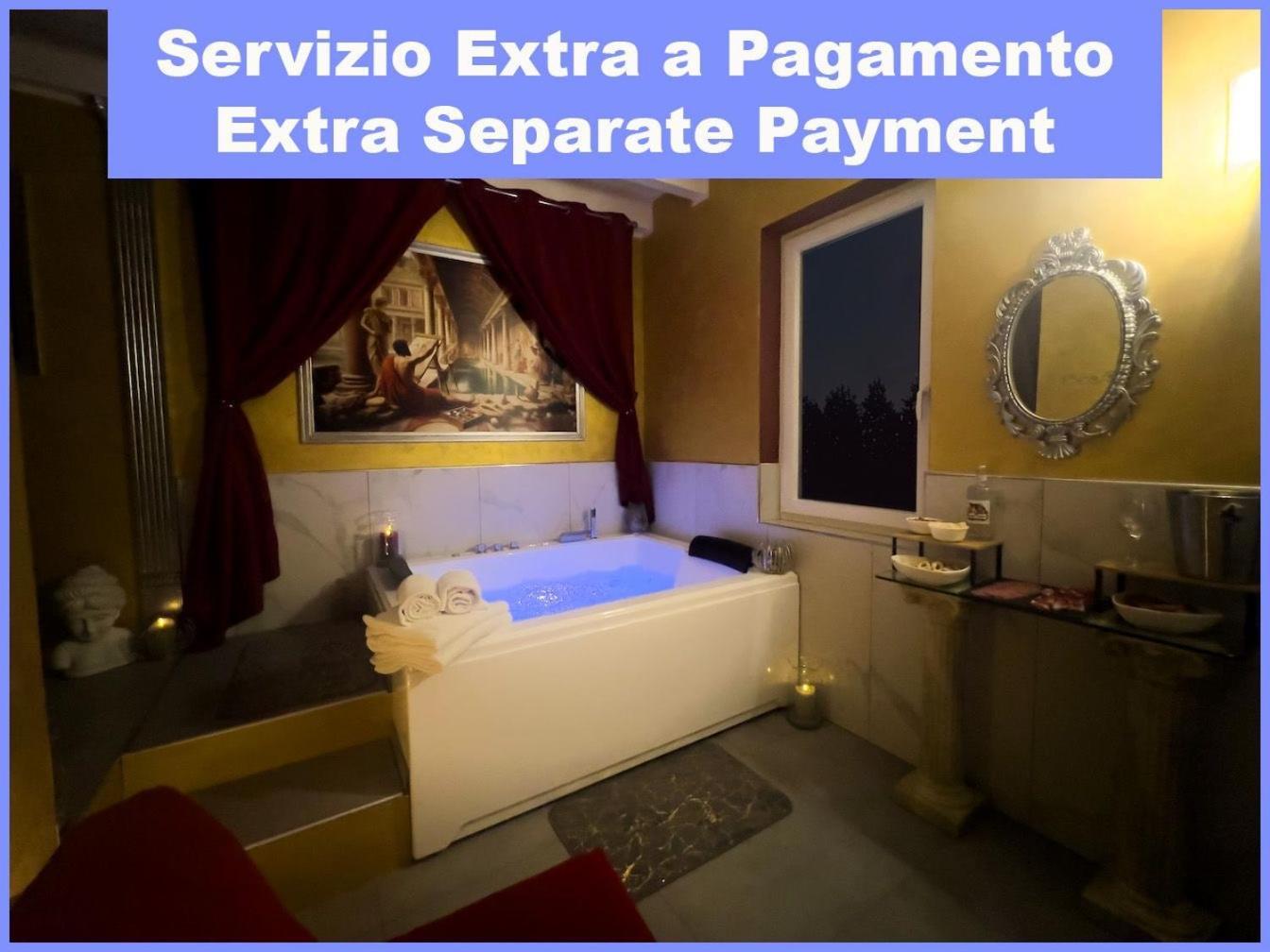 B&B Rifugio Degli Artisti - Themed Rooms Monzambano Esterno foto