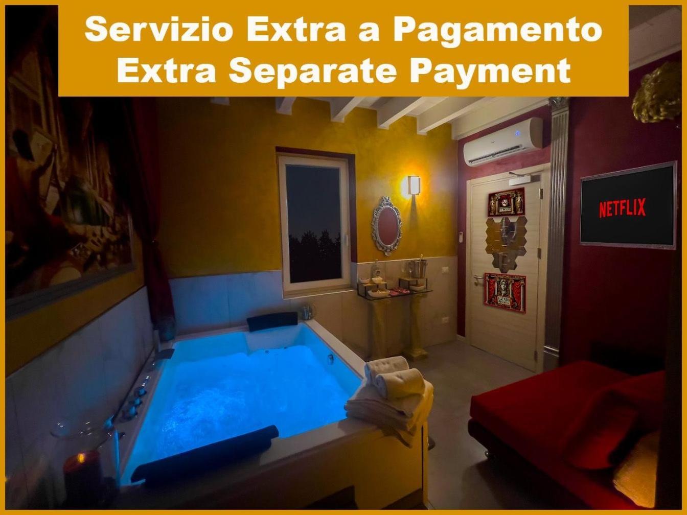 B&B Rifugio Degli Artisti - Themed Rooms Monzambano Esterno foto